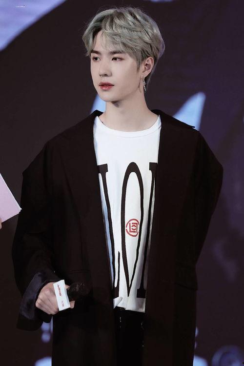 王一博英雄爆料视频,幕后爆料视频大揭秘